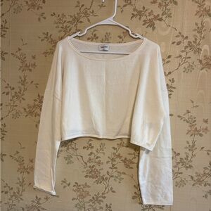 Aritzia Cream Long Sleeve Crop Top